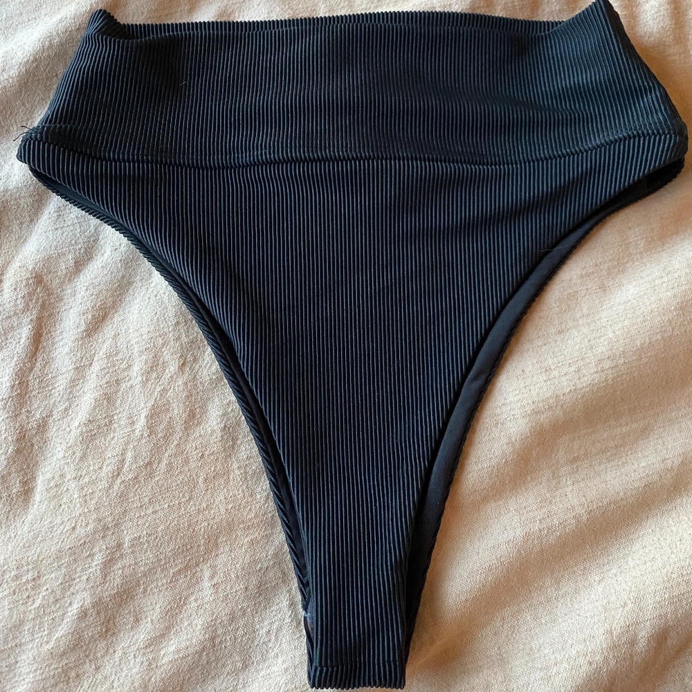 NEW-Beach Riot highway ribbed bikini bottom high waist-size medium